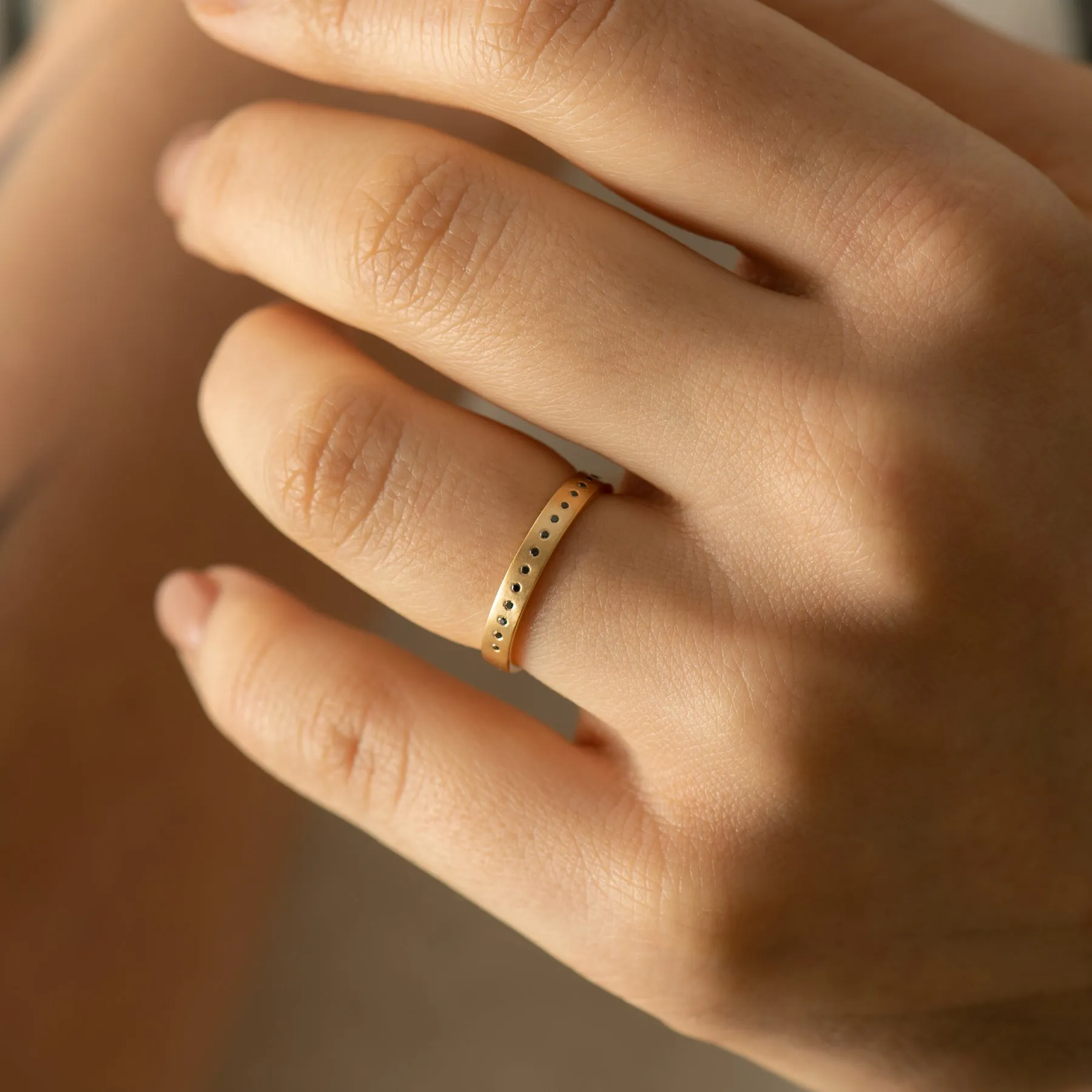 Dice Unisex Black Diamond Wedding Band